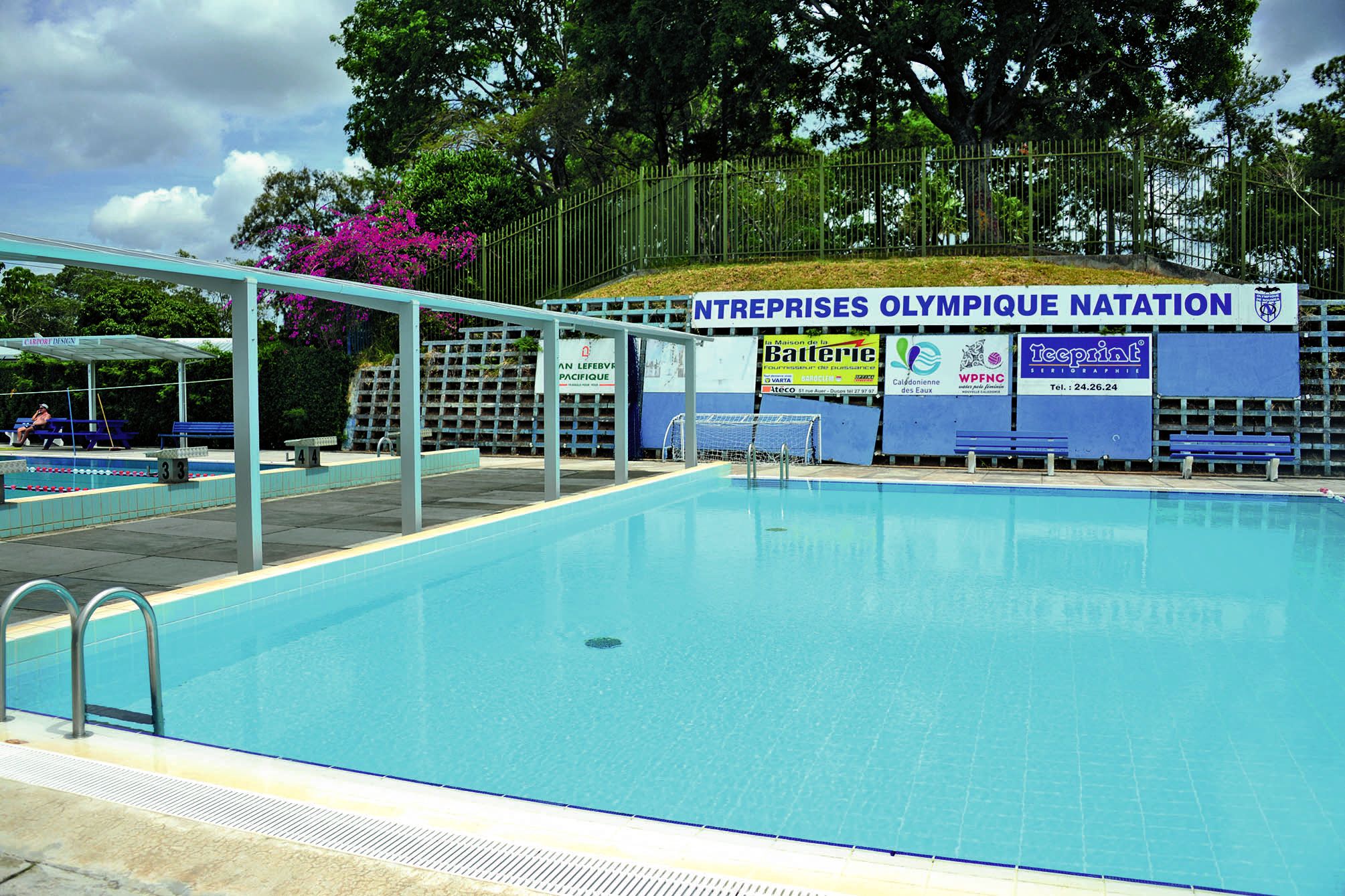 La piscine Henri-Daly était vide, hier matin, alors qu’elle accueille normalement, pendant ces créneaux horaires, des scolaires.