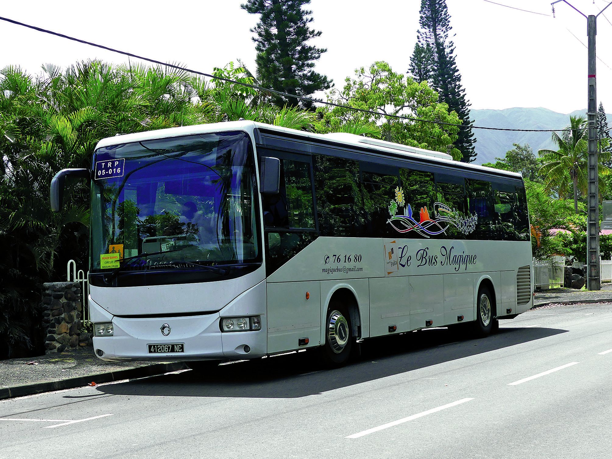 Pour se rendre sur place, des navettes gratuites sont assurées par la ville. Le jeudi, la sortie se fait à la journée avec le Bus 1,2,3.