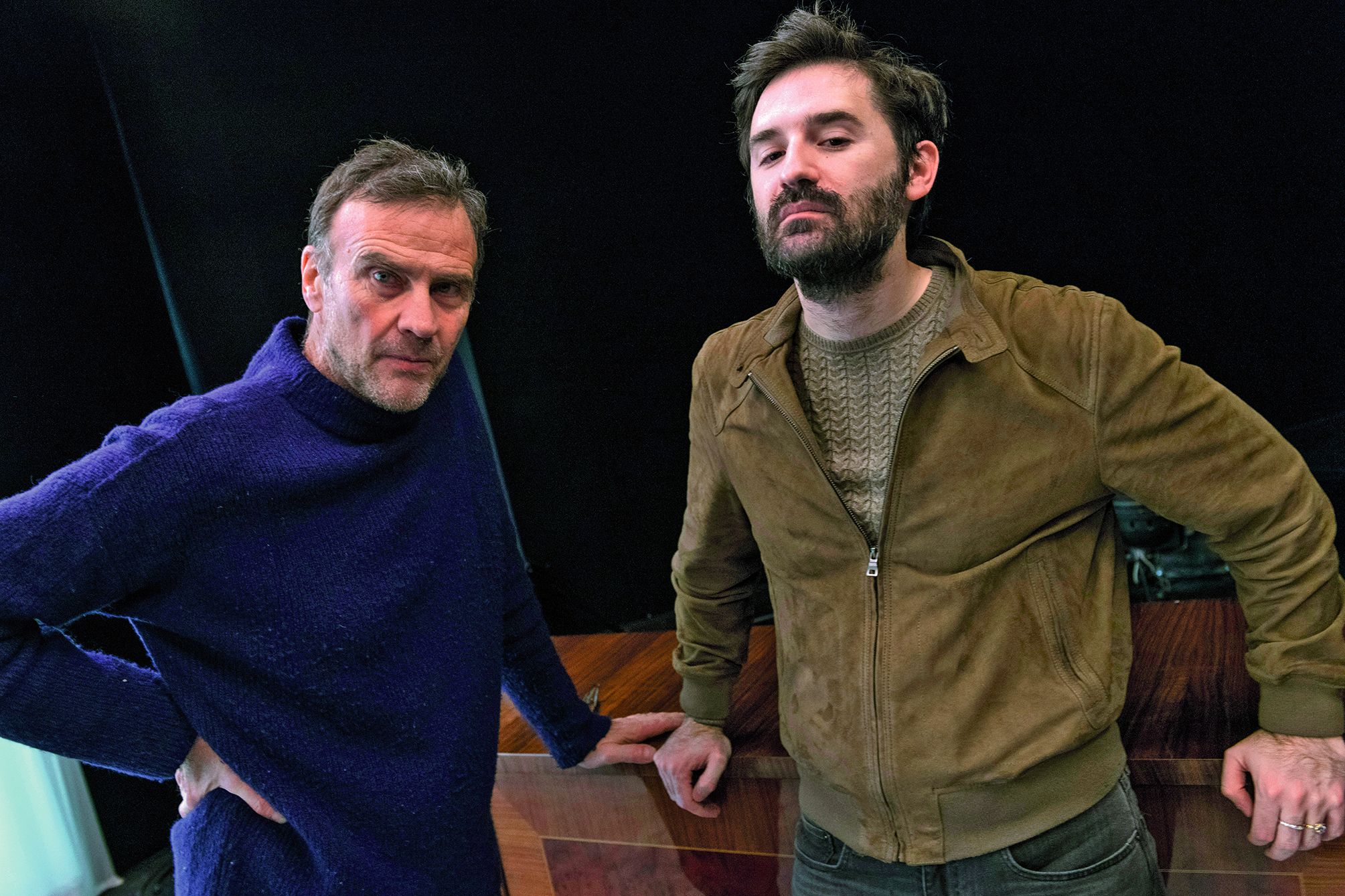 Robert Cantarella (à gauche) et Nicolas Maury (à droite), réalisateurs de la pièce Ida ou le délire, à la Comédie de Clermont-Ferrand, avant d\'entamer une tournée en France. Photo AFP