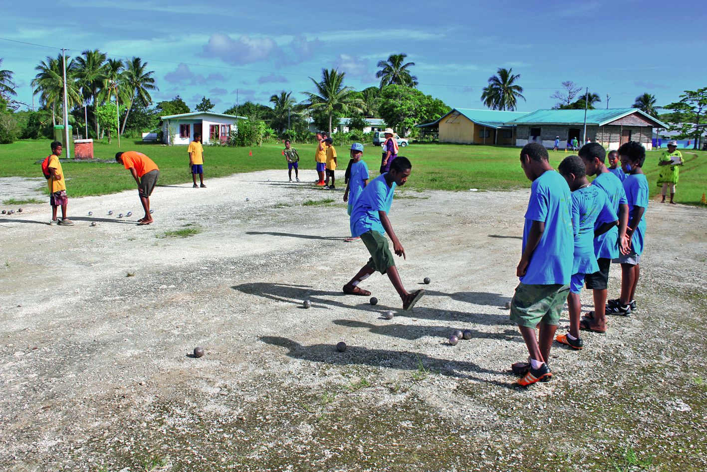 Cette journée olympique s’est déroulée en pleine Semaine du sport scolaire, initiée par l’Usep  et la Direction de l’enseignement de la Nouvelle-Calédonie. En plus des sports traditionnels, les élèves ont pu jouer à la pétanque ou participer au jeu « Ques