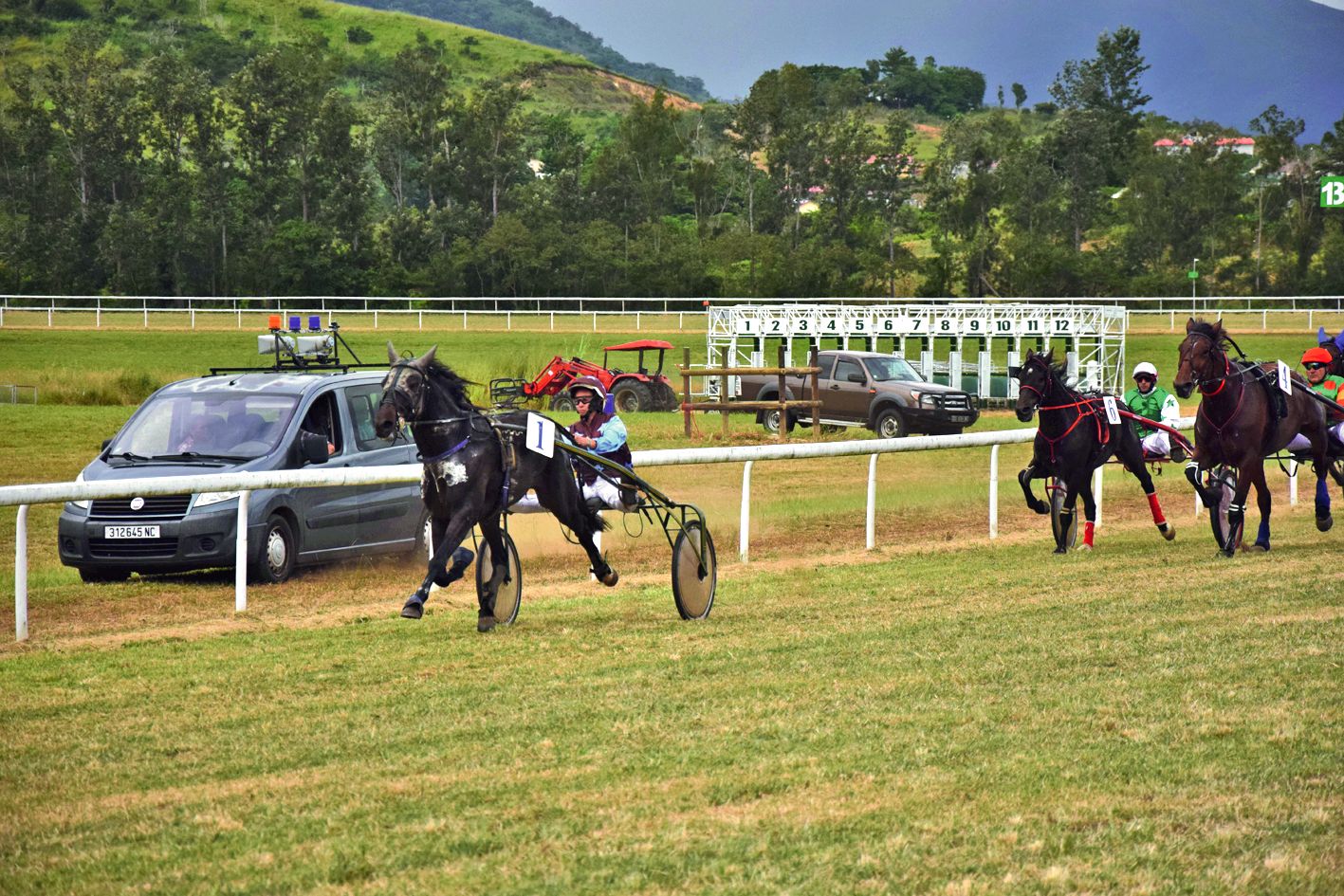 Angélique Draghiceviz s’est imposée avec Franky de Bouraké samedi, son premier succès de la saison.