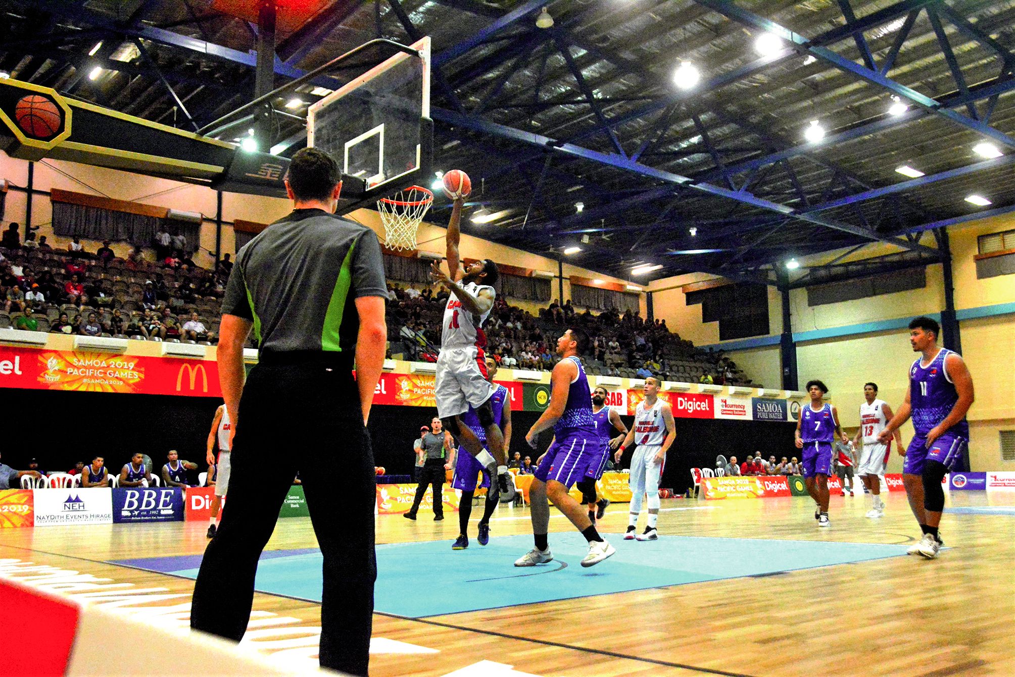 Un Beniela Adjouhgniope aérien aura ouvert et clôturé le score de la même manière, en prenant son envol pour placer deux énormes dunks. En défense, il a également placé quelques contres monstrueux dont il a le secret.