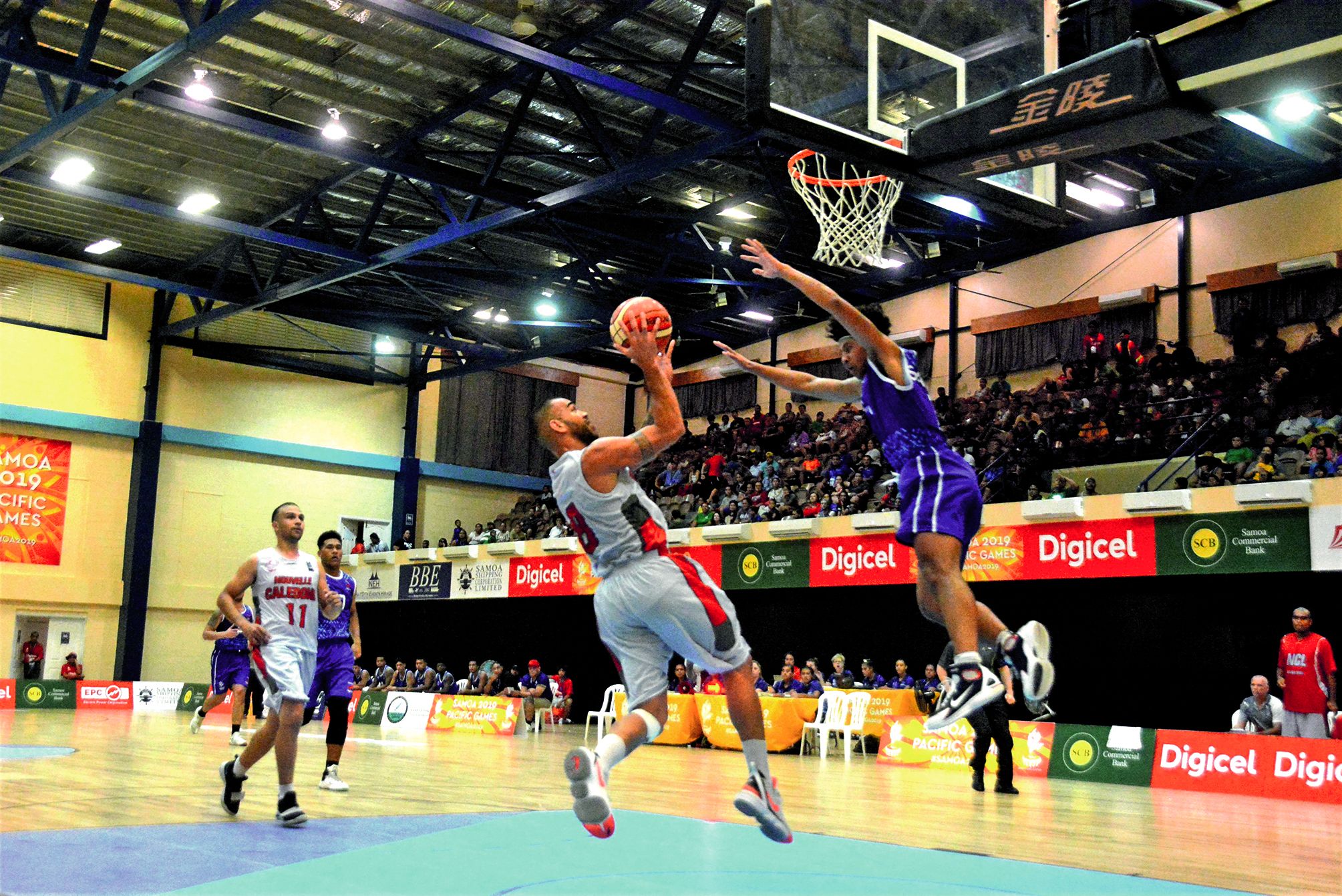 Dans le sillage d’un Yann Mathelon plus efficace en un contre un sous le panier, les Calédoniens ont dessiné leur victoire lors du troisième quart-temps, remporté 31-15. 