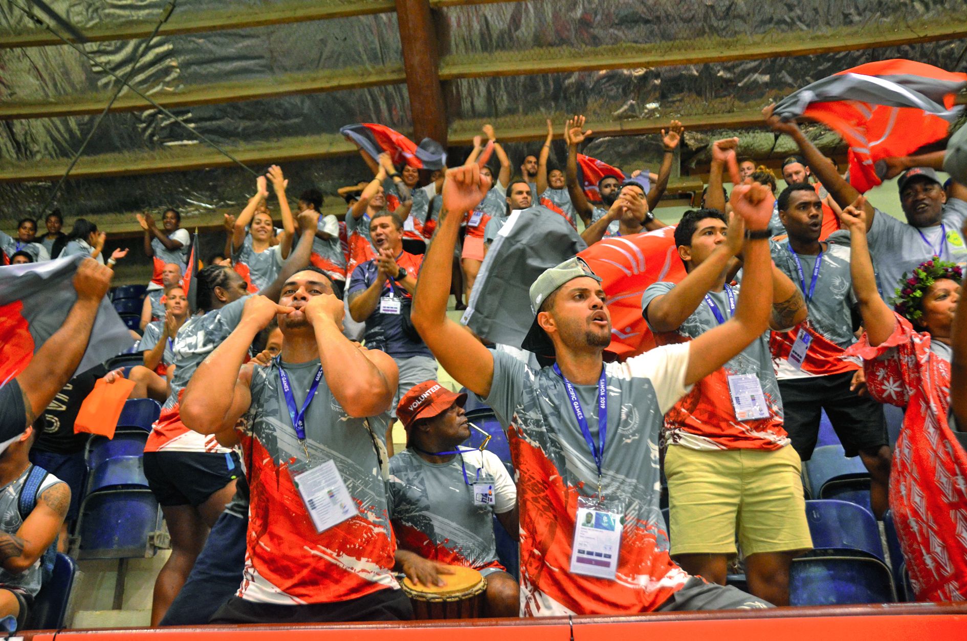 Les supporters calédoniens ont aidé leur équipe à renverser la montagne tahitienne.