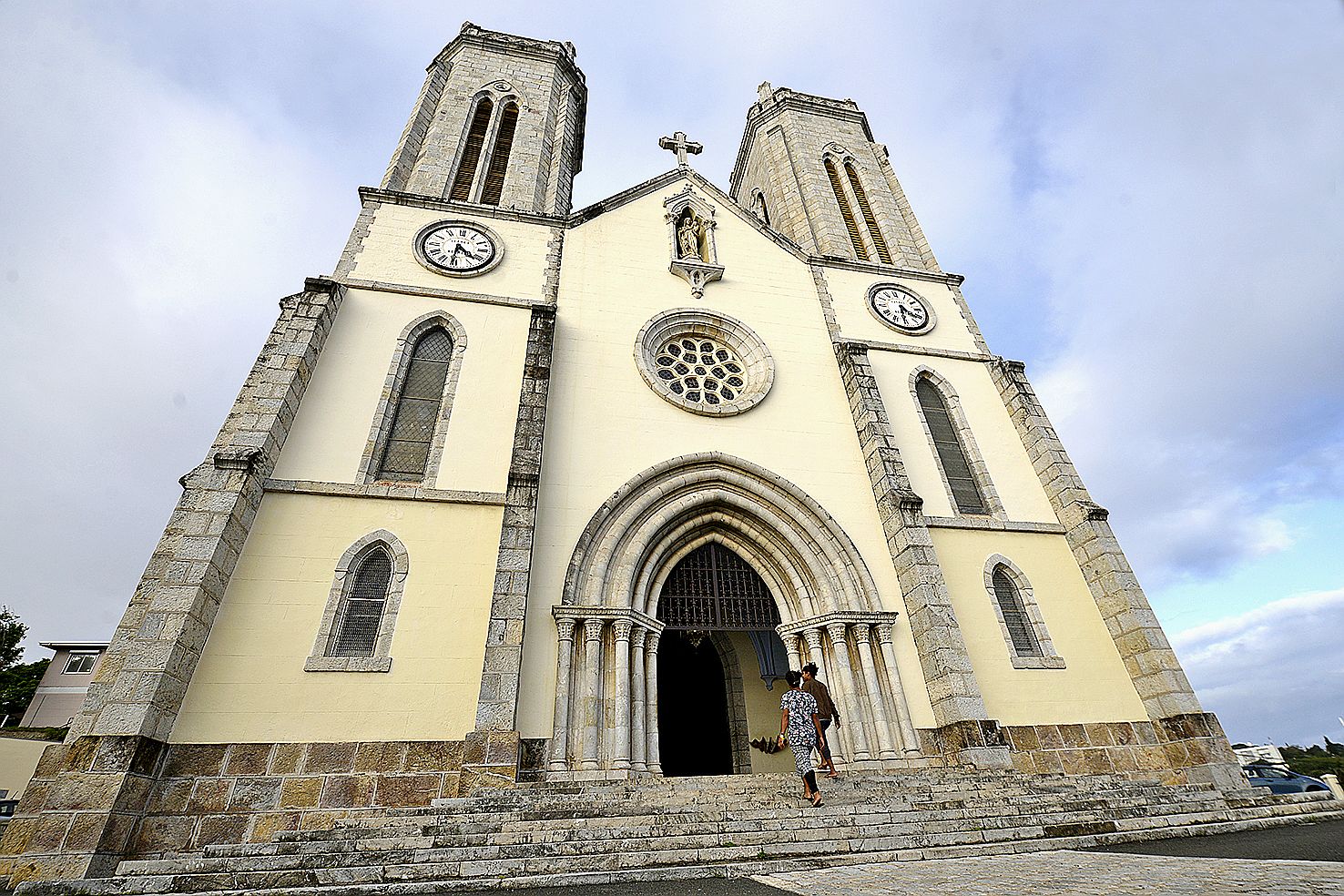 La cathédrale SaintJoseph raconte ses premières fois Les Nouvelles