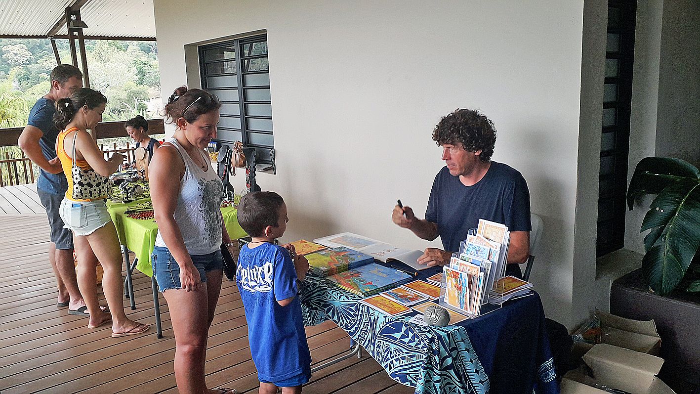 Le dessinateur Stéphane Moysan était présent pour la dernière fois.  Il part rejoindre sa Bretagne.