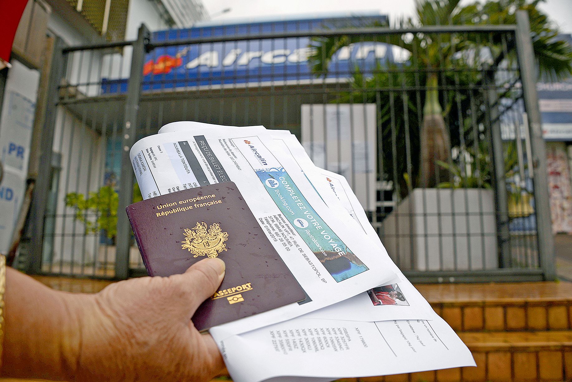 Les compagnies aériennes comme les agences de voyages proposent à leurs clients un avoir, qui correspond au montant dépensé, utilisable dans un délai respectif de 12 à 18 mois.photo Archives LNC / A.T.