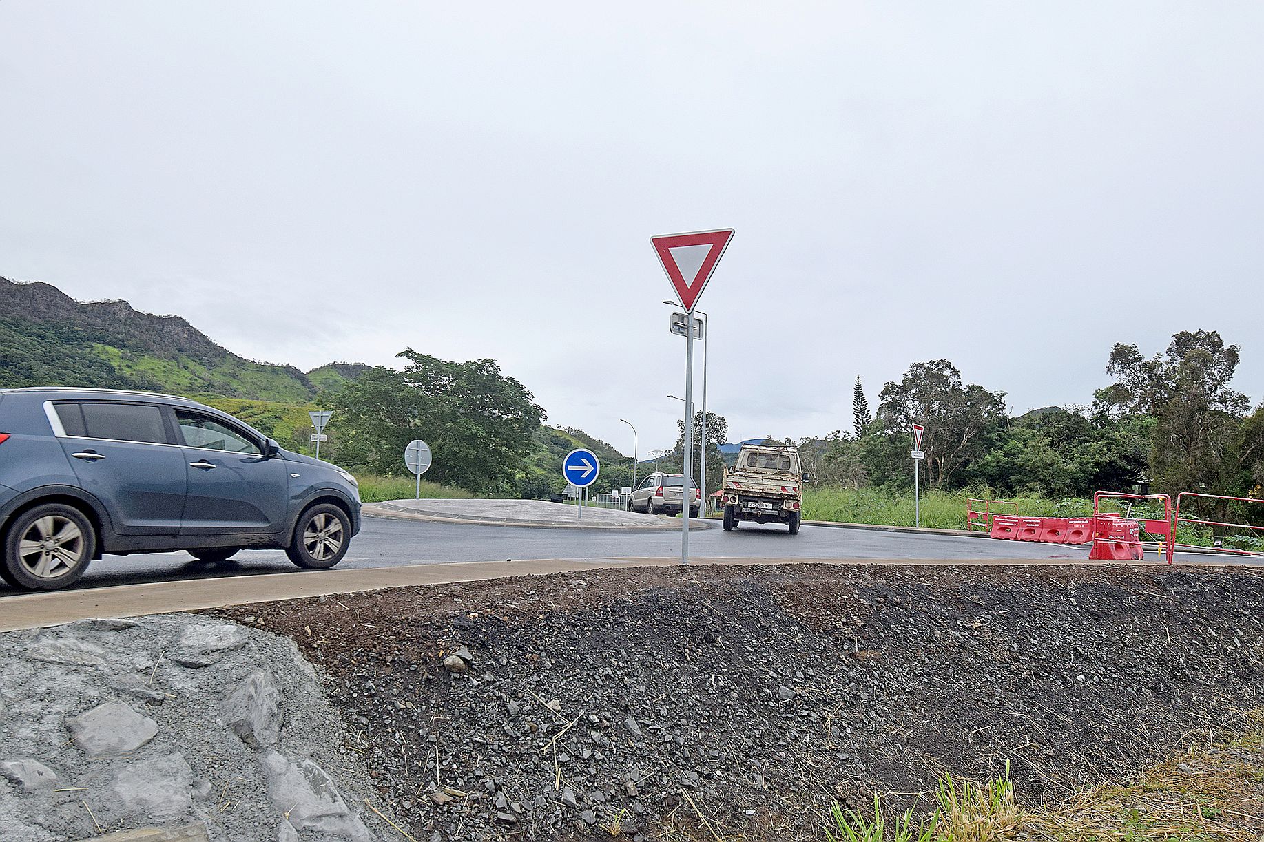 Ouvert pour la rentrée scolaire, le giratoire proche du collège Louise-Michel est aussi destiné à fluidifier la circulation.