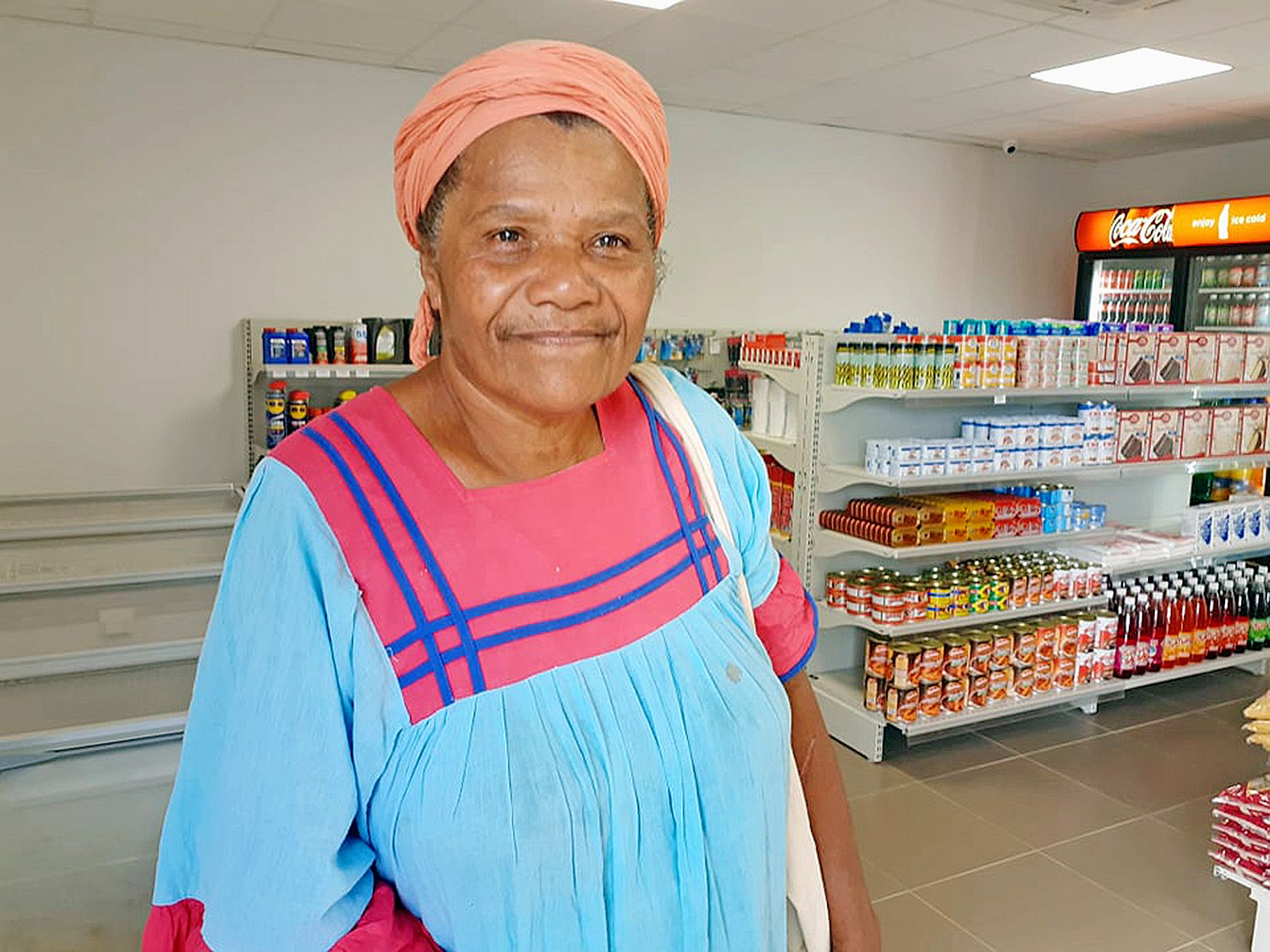 Fanny Cagou, habitante de Gélima se dit « très satisfaite de ce nouveau service à la population » proche de chez elle.