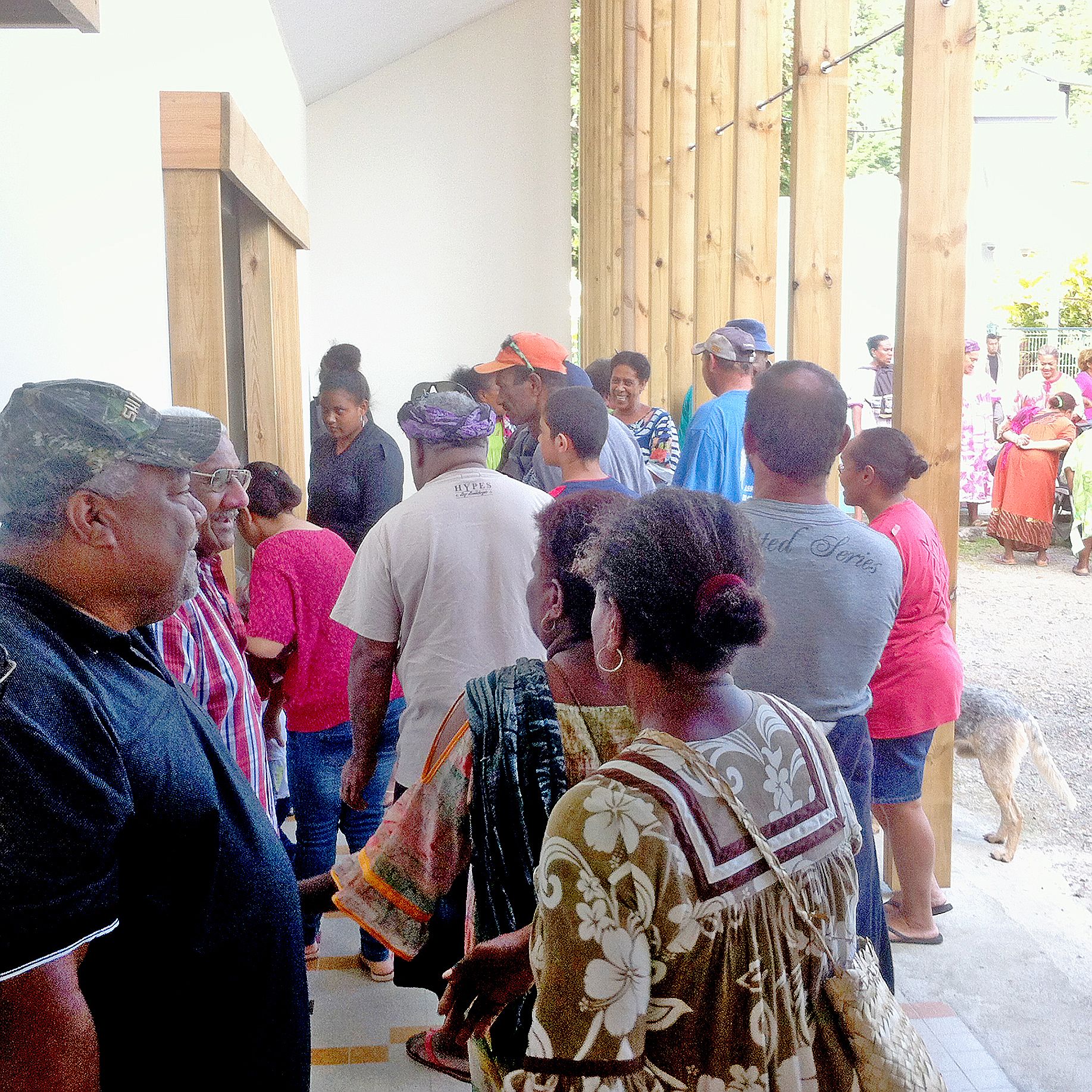Une délégation a été reçue en mairie où un cahier de doléances  et une pétition ont été déposés.