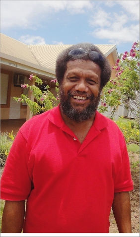 William Nomai (Palika) est maire de Kouaoua depuis 2008, élu à la tête d\'une liste d\'ouverture mêlant différentes étiquettes.