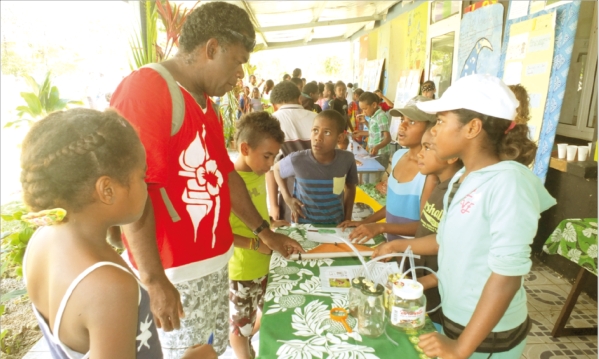La première édition de la Fête de la science des écoles primaires de Lifou s'est tenue sur trois sites (ici à Wé).