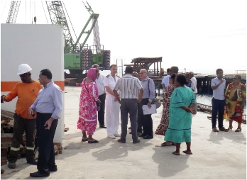Exemple de projet financé en partie par l'Etat : le haussaire s'est rendu sur le chantier du wharf.
