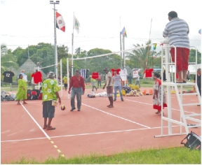 La journée s'est terminée par des matchs amicaux.