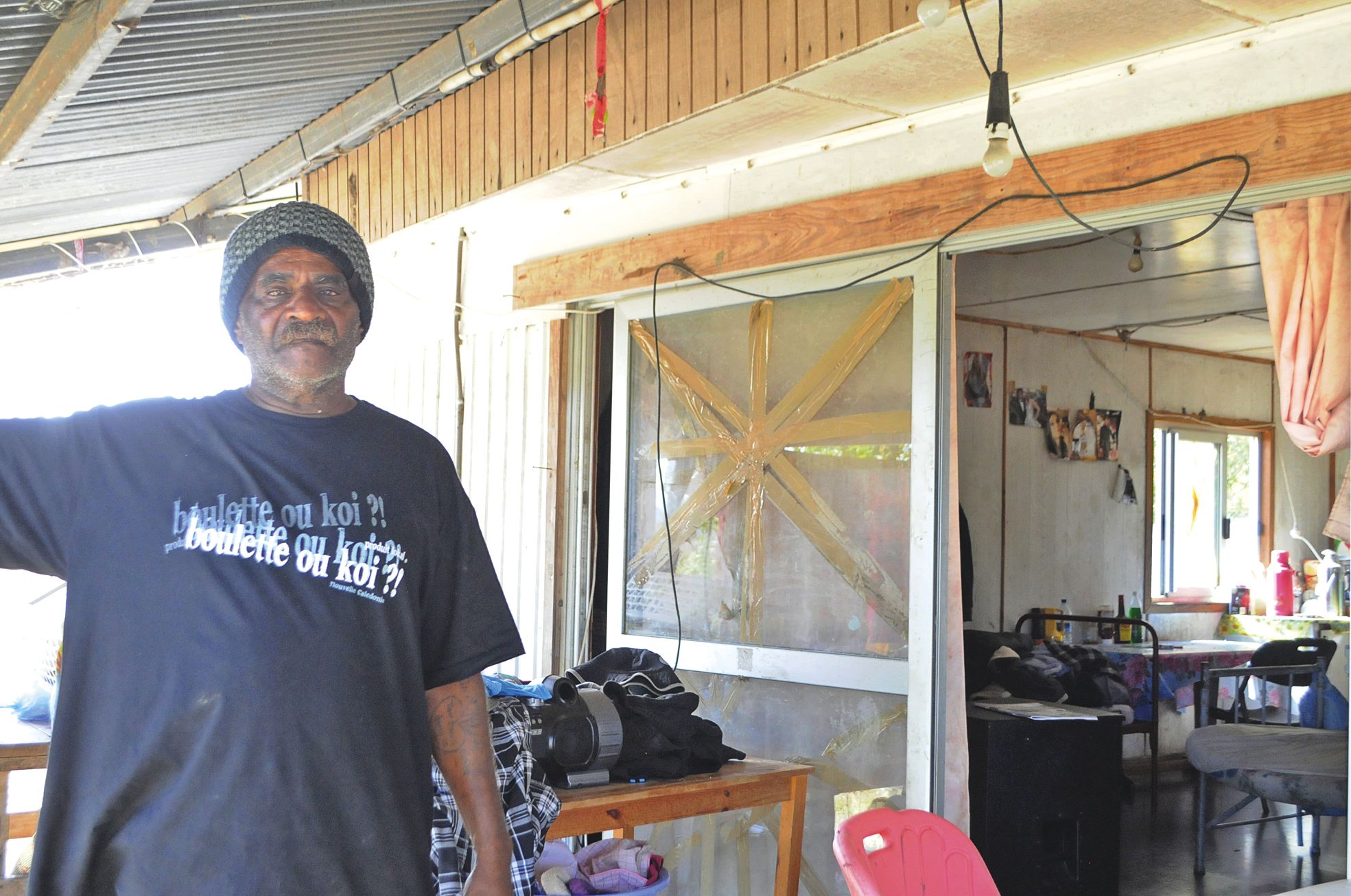 Emile considère que la maison qu'il occupe depuis plus de vingt-cinq ans, « insalubre », n'a aucune valeur immobilière. Il souhaite, par contre, se porter acquéreur du lot sur lequel elle se tient afin que son fils puisse y construire sa propre maison.