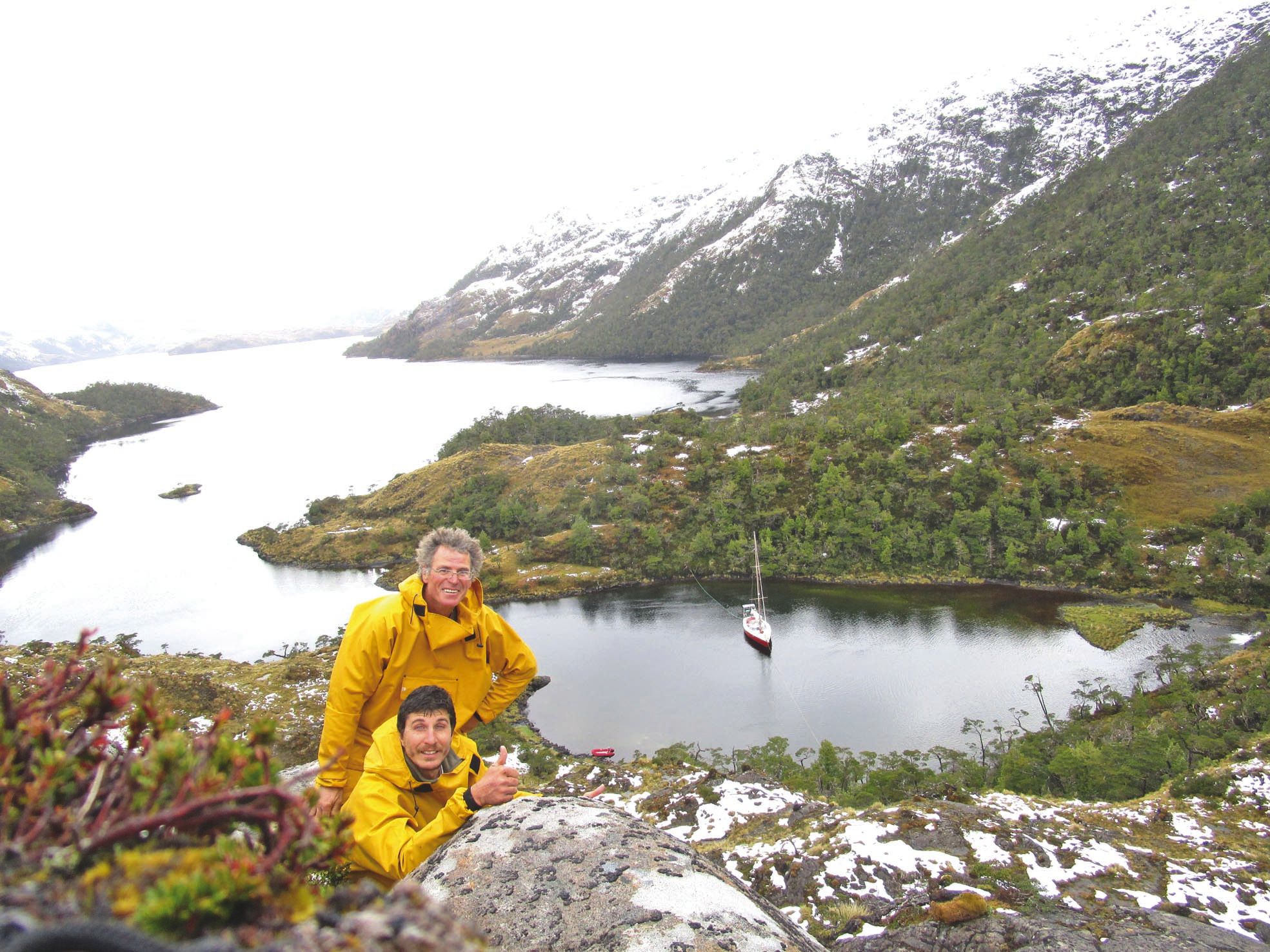 Entre la Terre de Feu, dans l'extrême sud argentin (en photo) et la blancheur immaculée de la banquise, Pierre Delabarre et Olivier Béal (accroupi) se sont rendus sur des terres très peu fréquentées.