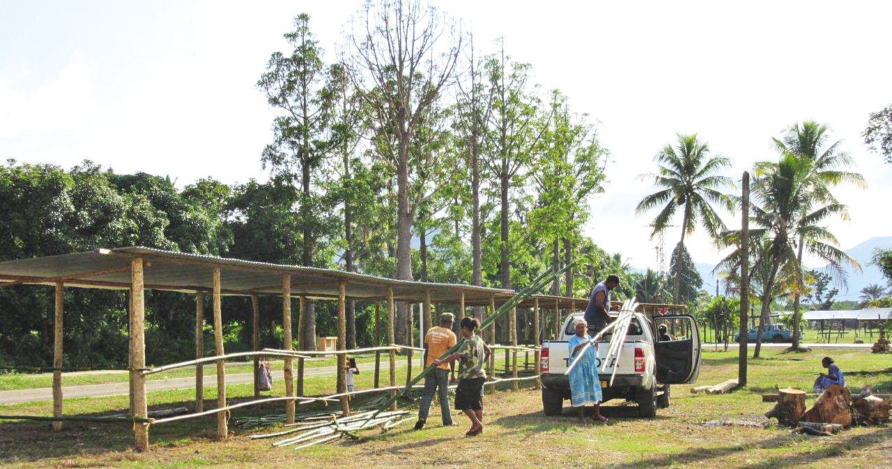 Ce week-end, on s'activait déjà sur le site, préparé par les agents communaux, pour que tout soit prêt vendredi.