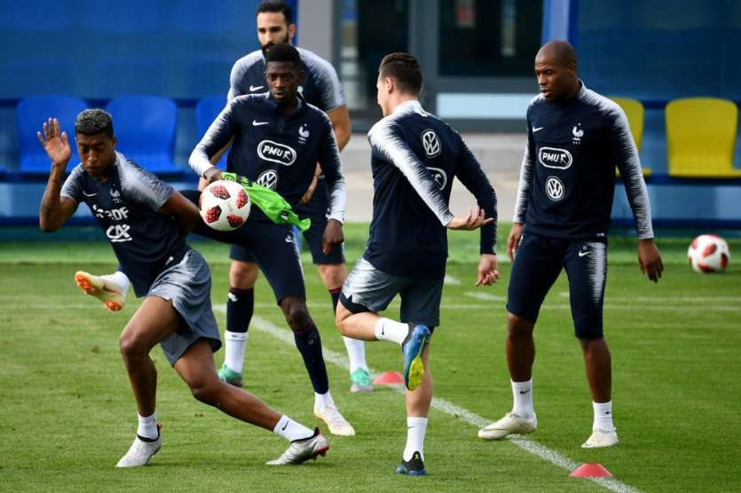 Les joueurs de l'équipe de France préparent le choc des demi-finales contre la Belgique, lors d'un entraînement à Istra, le 7 juillet 2018 