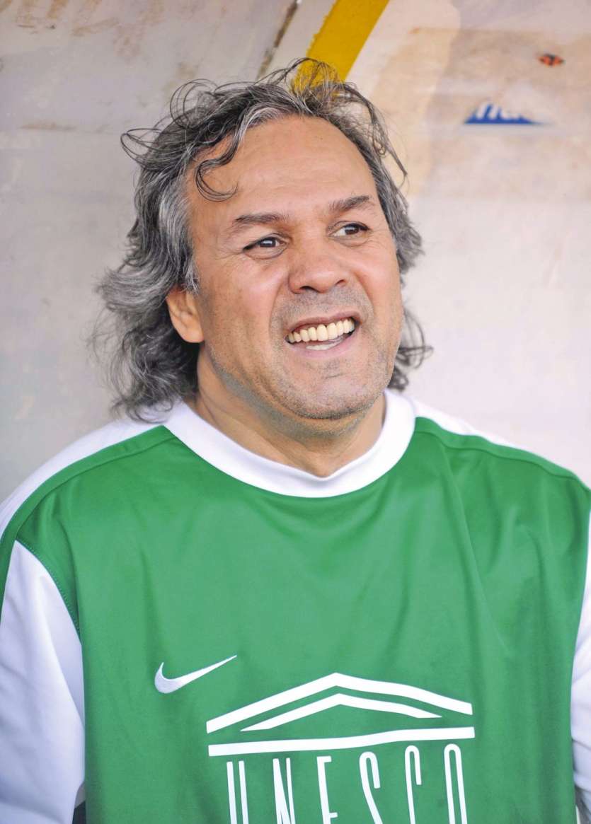 Rabah Madjer a déjà occupé le poste de sélectionneur  de l’Algérie en 1994-1995, puis de 2000 à 2002.