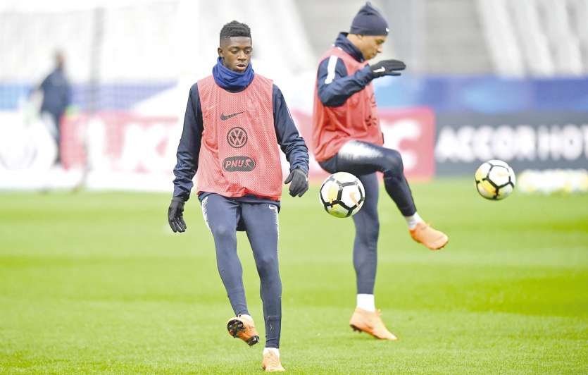 Ousmane Dembélé (à gauche) et Kylian Mbappé (à droite) devraient jouer.