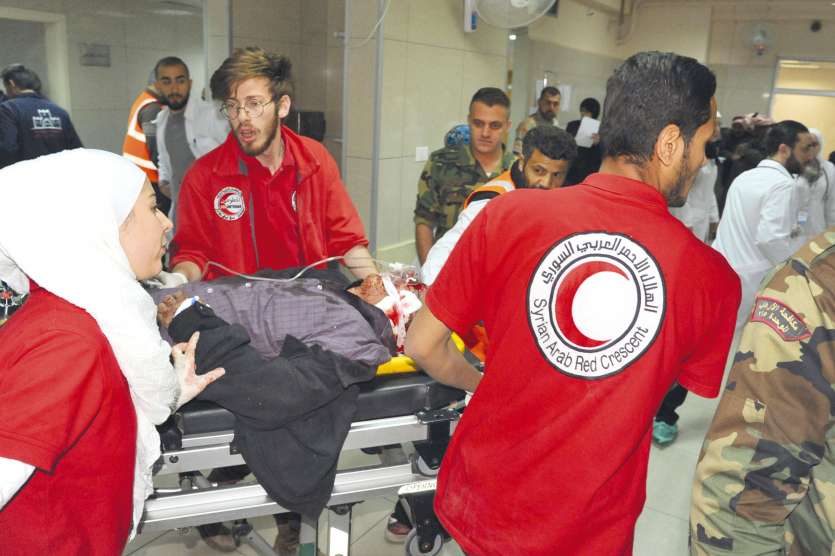 Le régime syrien accuse aussi les rebelles de Douma de tirer. Son agence de presse (SANA) a envoyé cette photo qui aurait été prise samedi dans un hôpital de Damas.