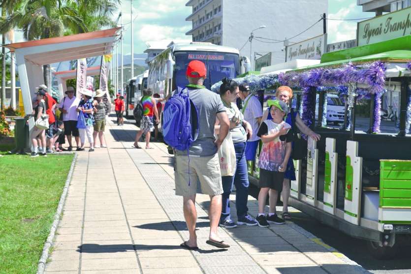 Cette nouveauté ne vise pas les Nouméens, mais essentiellement les touristes. Ce circuit doit les inciter à s’aventurer dans le centre-ville à pied. Photo Archives LNC