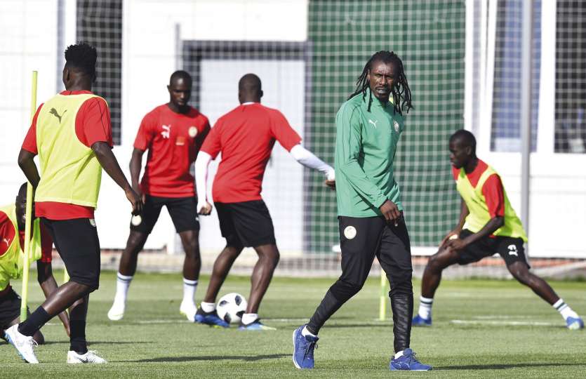 Aliou Cissé et ses joueurs veulent amener l’Afrique en huitièmes de finale. Photo AFP