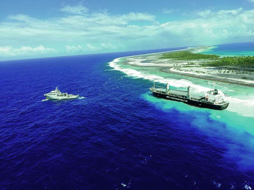 Le Thorco Lineage devrait poursuivre sa dérive en mer au sud-ouest.  Photo DR