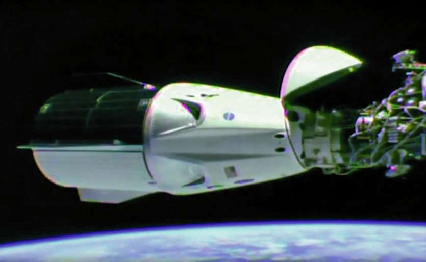 C’est la première fois que la Nasa confie à des sociétés privées le transport de ses astronautes. Photo HO/AFP