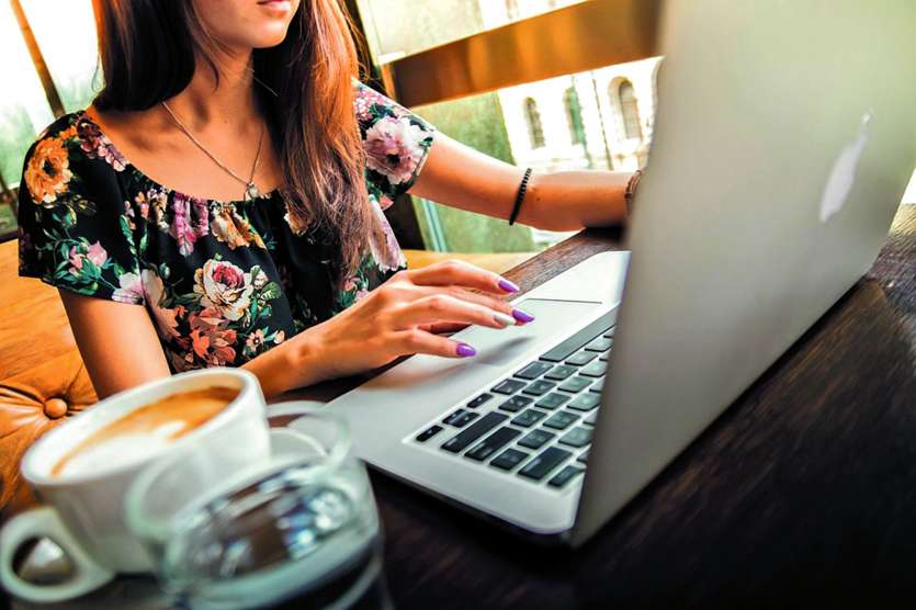 Les arguments qui reviennent le plus souvent : moins de fatigue et de temps perdu dans les transports, plus de productivité et d’efficacité.Photo DR