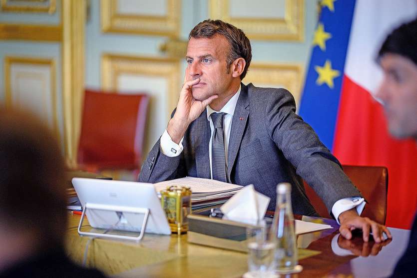 Syndicats et patronat attendent des décisions fortes de l’exécutif.  Photo AFP