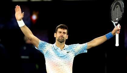 Open d'Australie: Novak Djokovic toujours gêné à la cuisse rejoint Tommy Paul en demi-finales