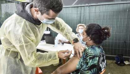 Covid : un taux d'incidence à 77 pour 100 000 habitants