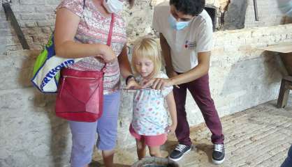 Une chasse aux Playmobil dans la boulangerie de l'ancien bagne de l'île Nou