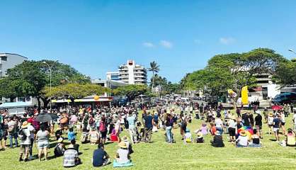 Nouméa : environ 300 personnes mobilisées contre l’obligation vaccinale et le pass sanitaire