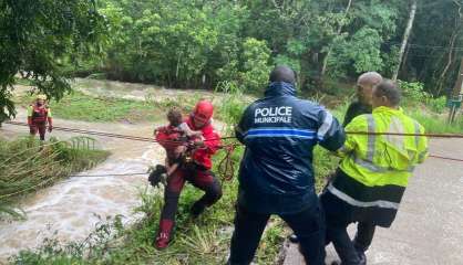 [EN DIRECT] Fortes pluies et orages : vigilance orange, routes coupées, radiers inondés, intervention des pompiers, festivités annulées…