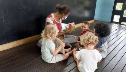 Omicron : les règles changent pour les enfants dans les structures d’accueil