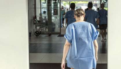 La grève des infirmiers anesthésistes reconduite à la clinique de Nouville