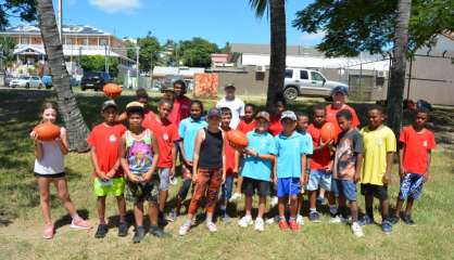 Écoliers et collégiens unis par le sport