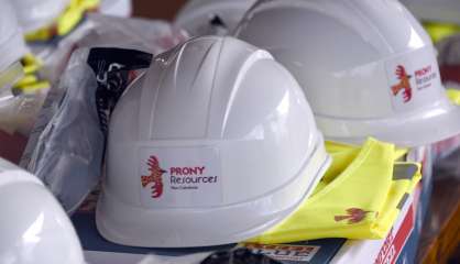 Le syndicat USTKE mobilisé devant l’usine du Sud