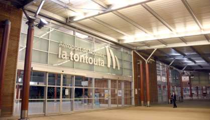 Un service de test antigénique à l’aéroport de Tontouta