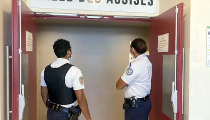 [DIRECT] Charles Kake condamné à 18 ans de réclusion criminelle