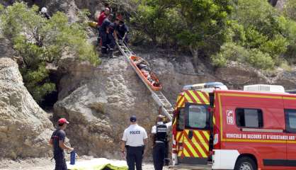 Accident de parapente à Nouméa : deux personnes piégées dans une falaise