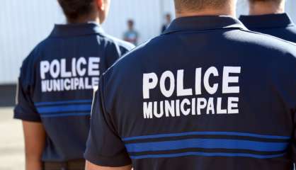 Cambriolage au Johnston : la police interpelle cinq mineurs en possession de 17 bouteilles d’alcool