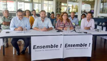 La majorité présidentielle devient la confédération