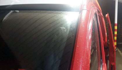 Pompiers, gendarmes et véhicule civil caillassés à Saint-Louis