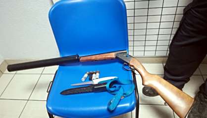 Refoulé d’un bar, il menace de mort le videur avec un fusil