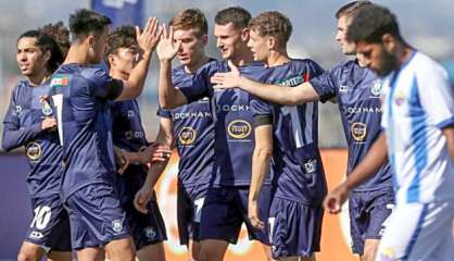 Football : Hienghène battu par Auckland