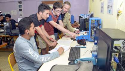 [VIDÉO] Classes prépas : les témoignages de ces futurs ingénieurs