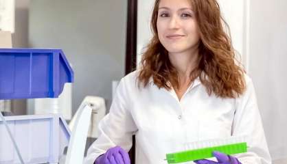 Une chercheuse du Caillou distinguée à Paris pour son travail sur les crevettes